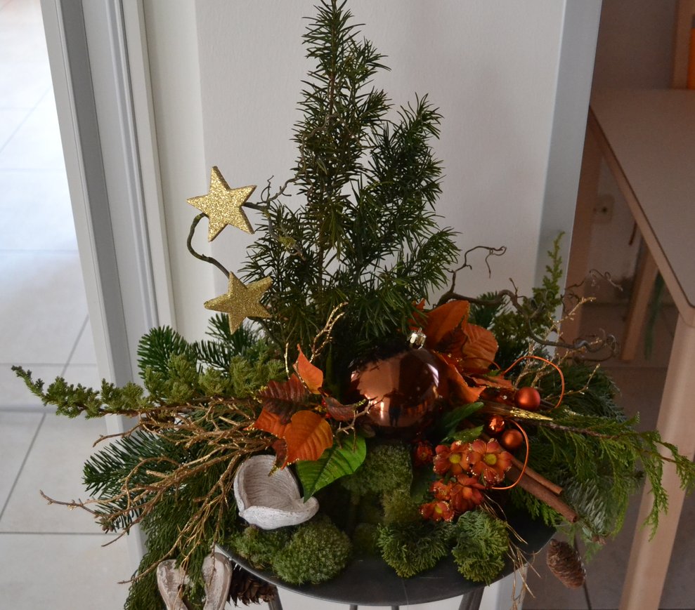 Ein weihnachtliches Gesteck